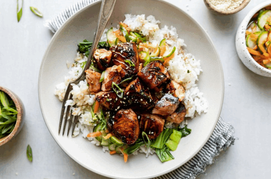 The Ultimate Weeknight Savior: Creative and Easy Rice Bowl Recipes
