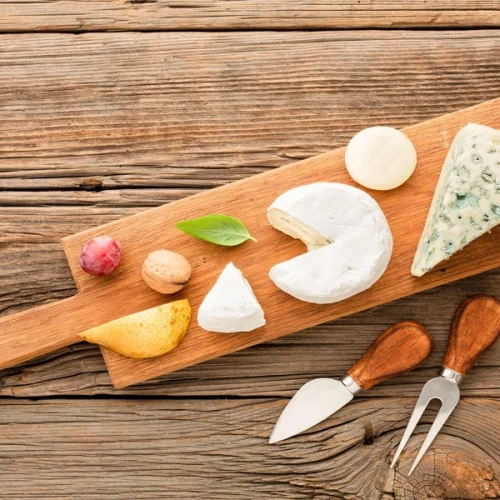 How to Build a Cheese Platter with More Variety